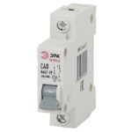 SIMPLE-mod-07 ЭРА SIMPLE Автоматический выключатель 1P 40А (C) 4,5кА ВА 47-29 (12/180/5040)